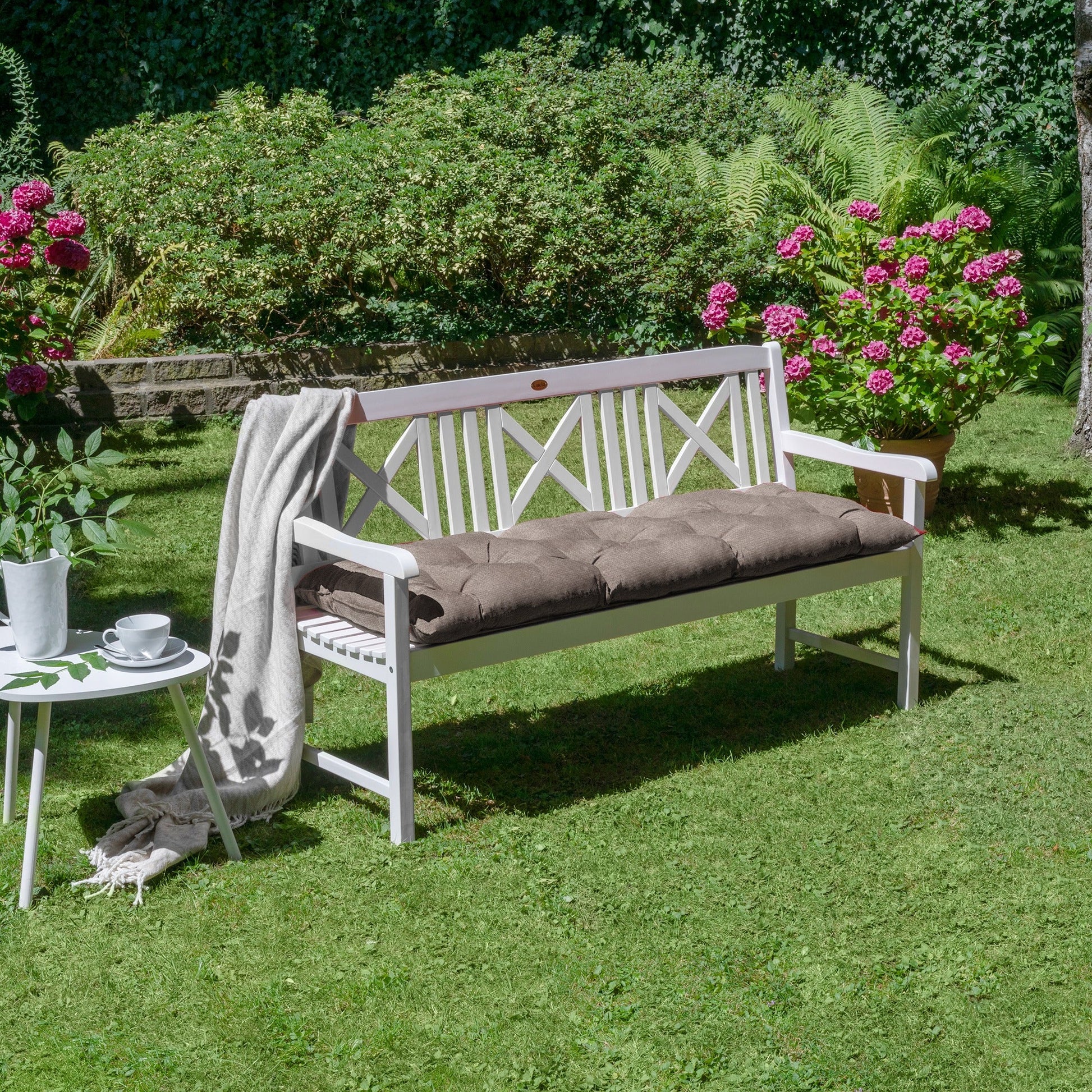 Gartenbank Sitzkissen Flair BK Outdoor-Auflage mit 8 cm Polsterung, UV-beständig, witterungsgeschützt, verschiedene Größen für Gartenbänke und Hollywoodschaukeln, hochwertige Polyesterqualität