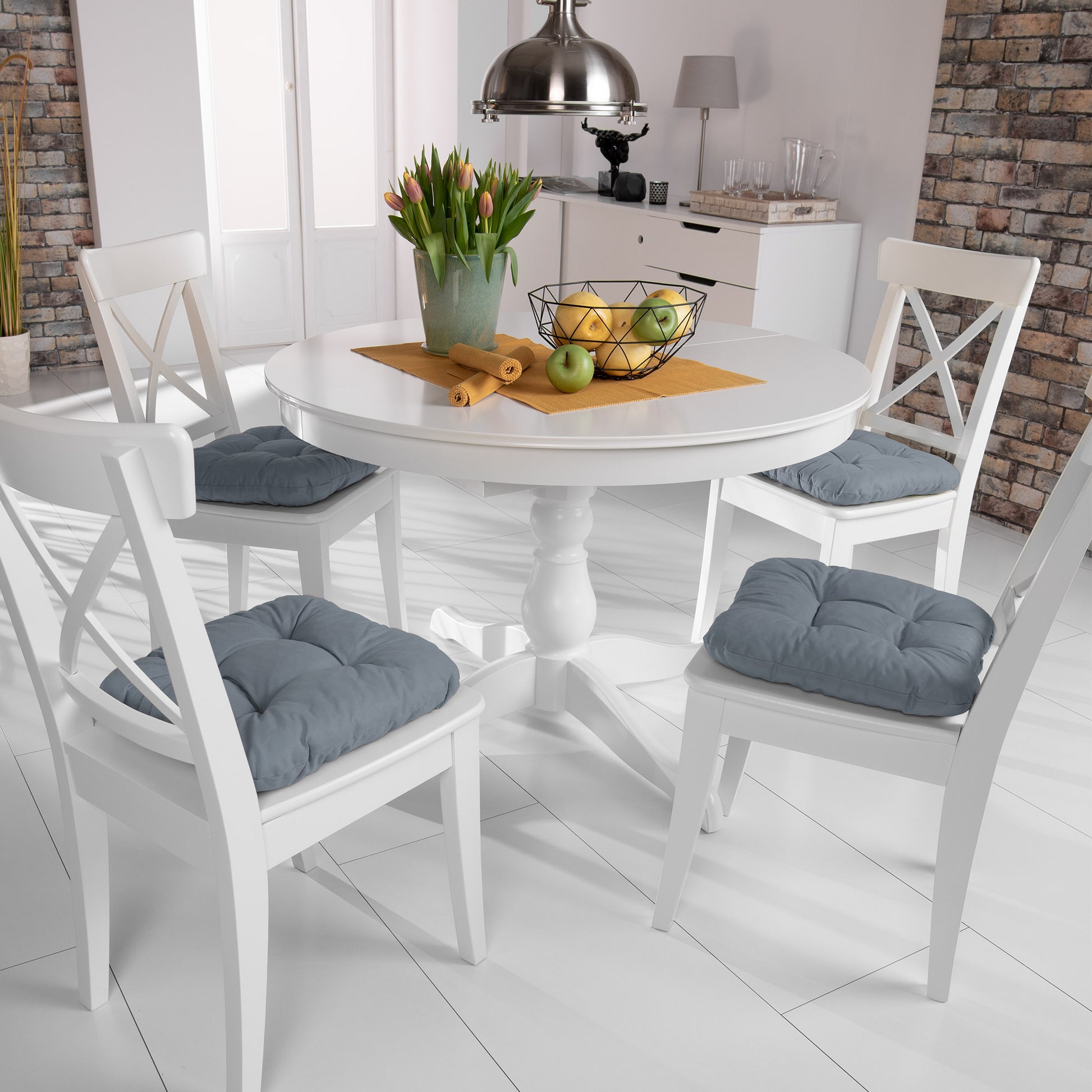 Beautissu Indoor & Outdoor Stuhlkissen 40x40x8 cm – Sitzkissen Lisa