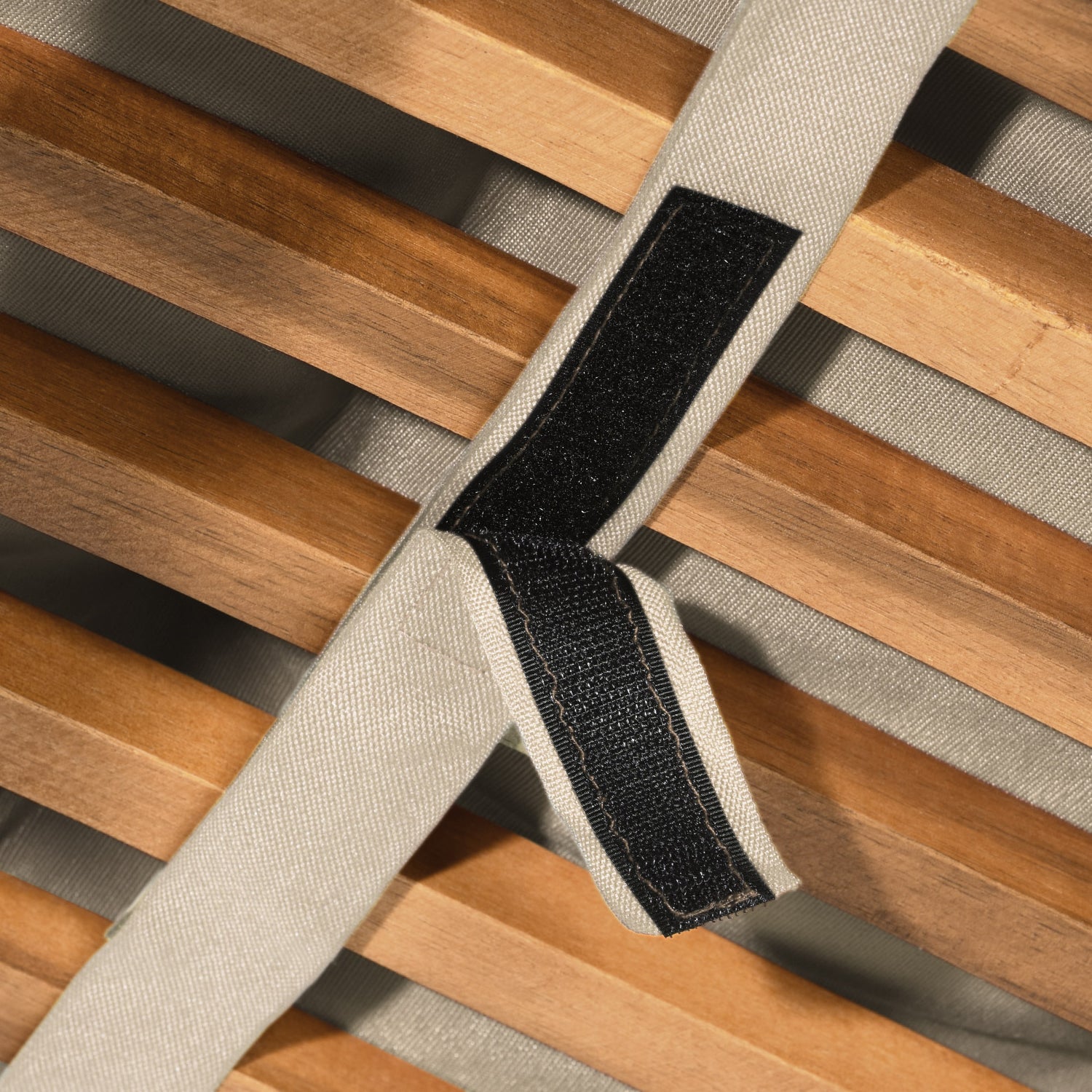 Beautissu Liegestuhl Polster Outdoor 175×45x5 cm – Deckchair Auflage L